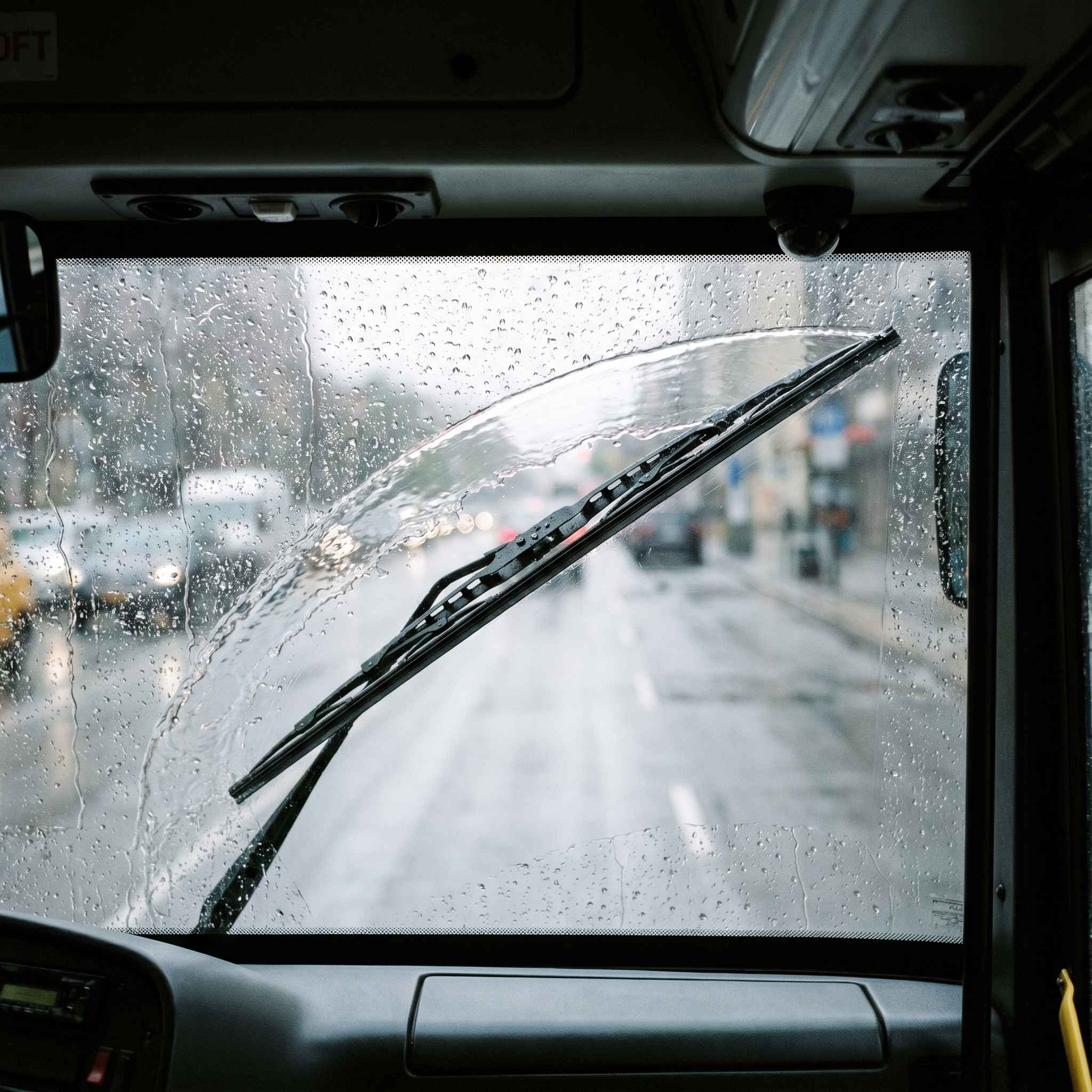 Accesorios y componentes para buses: amplio portafolio para todo tipo de unidades