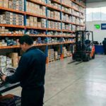 Importación y distribución de repuestos y accesorios para buses en Perú