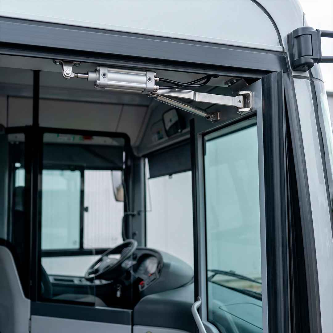 Pistones neumáticos para buses: rendimiento y durabilidad para un mejor funcionamiento